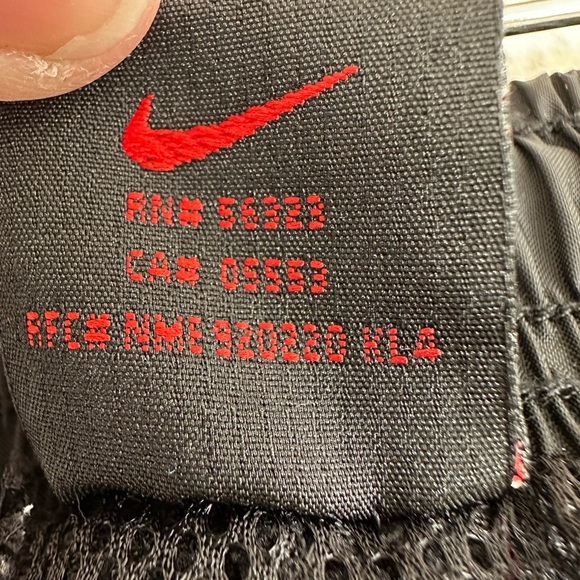 Nike Nylon Shell Pants Zip Vent at Ankles Gathered Drawstring Waist Size XL - Picture 10 of 11